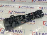 Усилитель переднего бампера правый Renault Symbol (LB) 8200445986