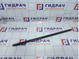 Накладка стекла переднего правого наружная Renault Symbol (LB) 8200753750