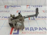 Педаль тормоза Hyundai Santa Fe (SM) 32810-26770