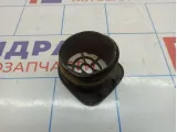 Дефлектор воздушный правый Hyundai Santa Fe (SM) 97476-26000
