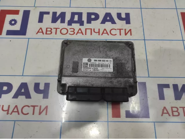 Блок управления двигателем SEAT Leon (1P) 06A906033HE