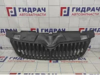 Решетка радиатора Skoda Fabia (MK2) 5J0853668C9B9