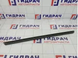 Уплотнитель стекла передний правый Skoda Fabia (MK2) 5J0837480