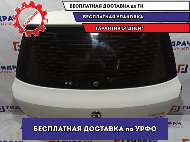 Дверь багажника Skoda Fabia 5J6827025G. Дефект.