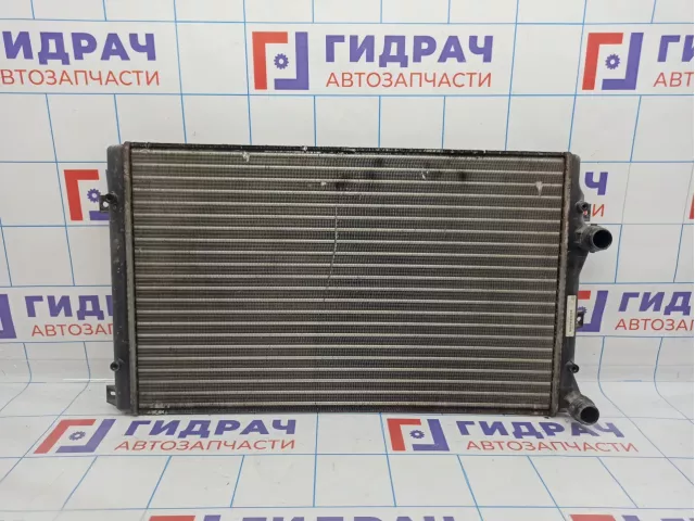 Радиатор основной Skoda Octavia (A5) 1K0121253BB.