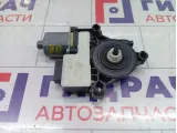 Моторчик стеклоподъемника задний правый Skoda Octavia (A7) 5Q0959812A