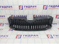 Решетка радиатора Skoda Octavia (A7) 5E0853653