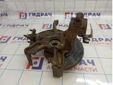 Кулак поворотный передний левый Skoda Octavia (A7) 5Q0407255N