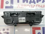 Блок управления отопителем Skoda Octavia (A7) 5E0820047H