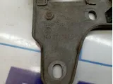 Крючок капота Skoda Octavia (A7) 5E0823186B