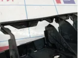Кронштейн заднего бампера левый Skoda Octavia (A7) 5E5807863