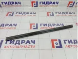 Уплотнитель стекла заднего правого Skoda Rapid (NH3) 5JA839480B