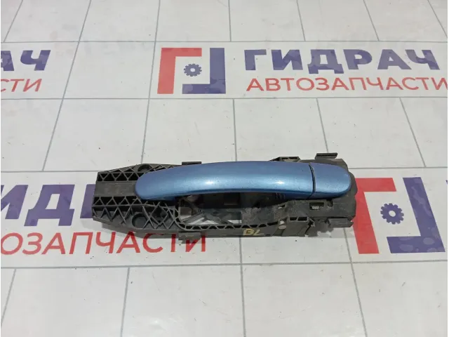 Ручка двери наружная задняя левая Skoda Rapid (NH3)