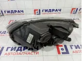 Фара правая Skoda Rapid (NH3) 5JB941018