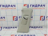 Обшивка стойки средней правой верхняя Skoda Rapid (NH3) 5JA867244B. Потертость.
