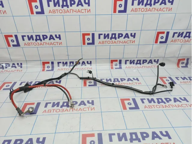 Клемма аккумулятора плюс Skoda Rapid (NH3) 6C0971349MT. Сломана фишка.