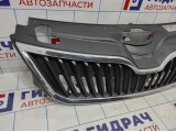 Решетка радиатора Skoda Rapid 5JA853668.