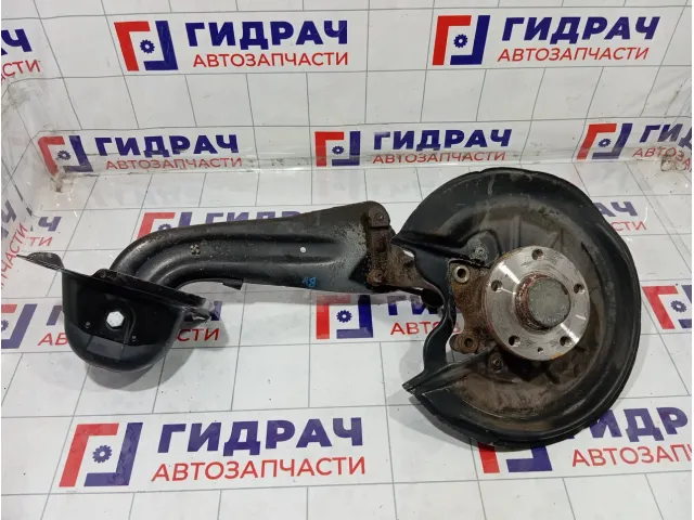 Кулак поворотный задний правый Skoda Superb 1K0505436AC