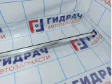 Накладка стекла переднего правого Skoda Superb (3T) 3T0837476A