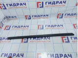 Уплотнитель стекла двери передней левой Skoda Superb (3T) 3T0837479