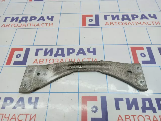 Кронштейн глушителя Skoda Superb (3T) 3C0802128