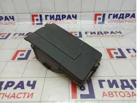 Крышка аккумулятора Skoda Superb (3T) 3C0915443A