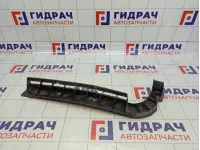 Кронштейн заднего бампера правый Skoda Superb (3T) 3T9807864