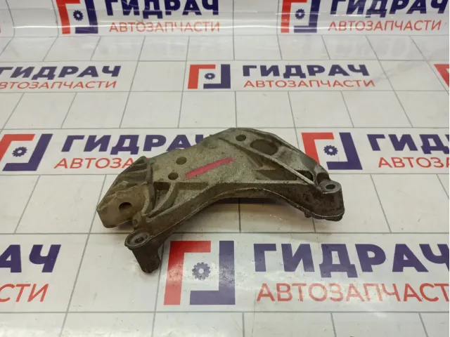 Кронштейн двигателя правый Skoda Superb (3T) 06J199207P
