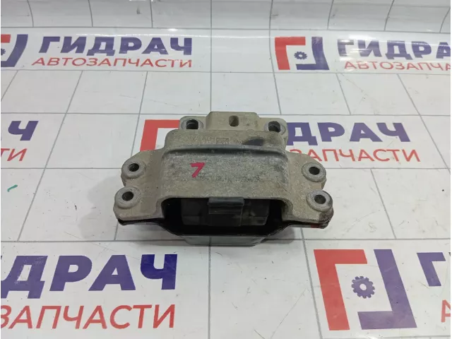 Опора КПП левая Skoda Yeti (5L) 1K0199555