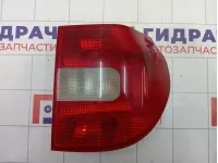 Фонарь задний правый Skoda Yeti (5L) 5L0945112