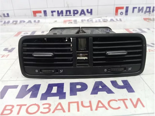 Дефлектор воздушный центральный Skoda Yeti (5L) 5L0820951TDZ