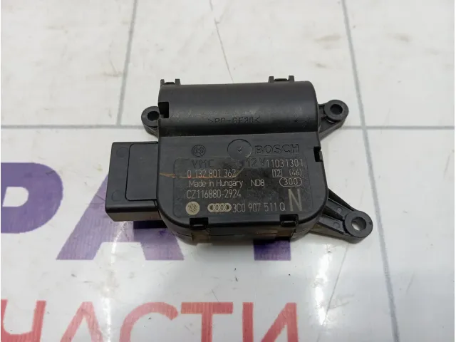 Моторчик заслонки отопителя Skoda Yeti (5L) 3C0907511Q