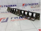 Направляющая заднего бампера правая Skoda Yeti (5L) 5L6807864