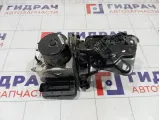 Блок ABS Skoda Yeti 1K0614517DP
