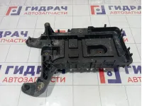 Кронштейн крепления аккумулятора (АКБ) Skoda Yeti 1K0915333H