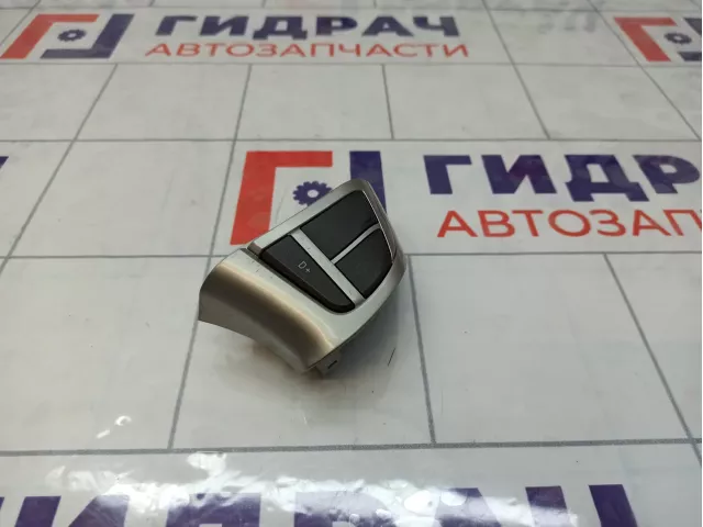 Блок кнопок в рулевое колесо SsangYong Actyon New 8915034091HDV