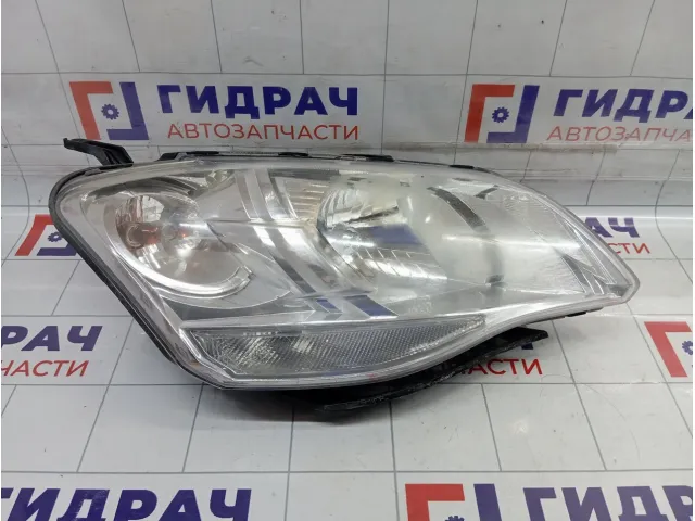 Фара правая SsangYong Actyon 8310234100