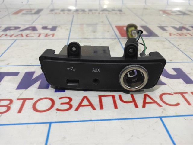 Разъем AUX / USB Ssang Yong Actyon New 8917034001.