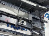 Решетка радиатора Lexus LX570 J200, 3 поколение, 2-й рестайлинг  5310160570. Трещина, сломано крепление.