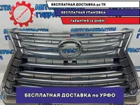 Решетка радиатора Lexus LX570 J200, 3 поколение, 2-й рестайлинг  5310160570. Трещина.