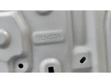 Дверь задняя правая Toyota RAV4, XA50, 5 поколение 67003-42190. Дефекты.