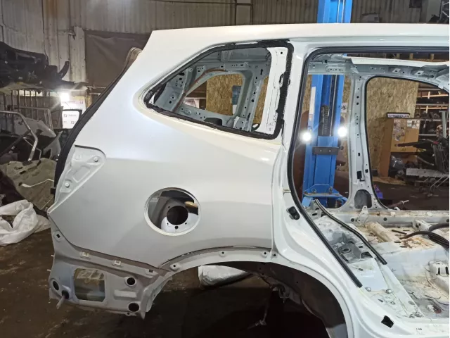 Крыло заднее правое Subaru Forester (SK/S14)