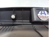 Обшивка багажника Suzuki SX4 . На заднюю панель.