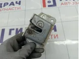 Замок багажника Suzuki Swift 8251063J00