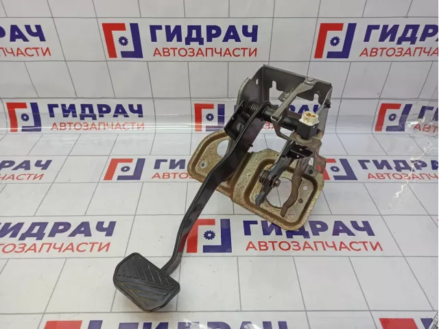 Педаль тормоза Suzuki Swift (RS) 49600-63J60