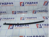 Направляющая стекла двери задней правой Suzuki Grand Vitara (JT) 81770-65J01