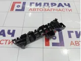 Направляющая бампера передняя левая Suzuki Vitara (LY) 7173254P00