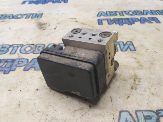 Блок ABS Toyota Land Cruiser Prado 120  4405060090 Отличное состояние