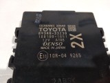 Блок управления парктроником Toyota Camry 70 8934033230.