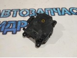 Моторчик заслонки отопителя Toyota Land Cruiser 100 637006361